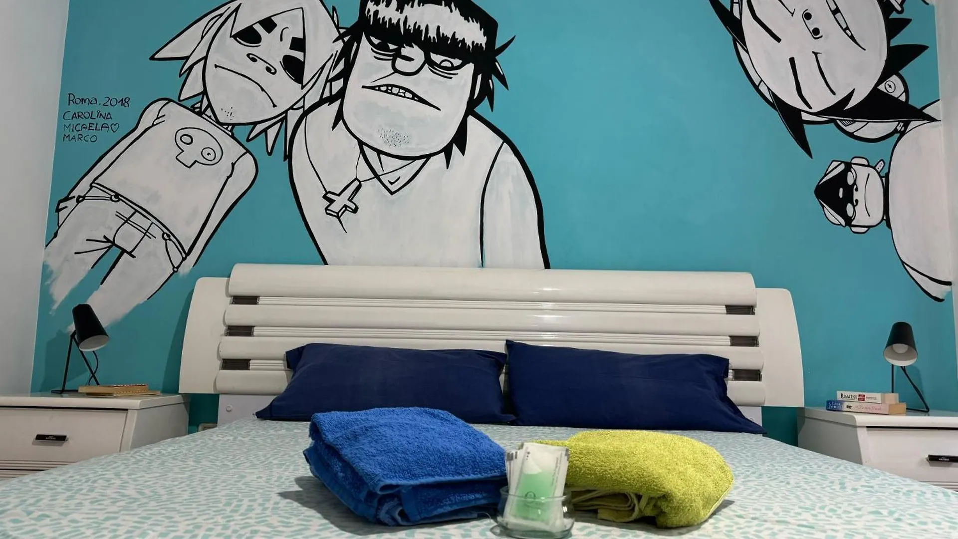 Camere Artistiche In Appartamento Rome